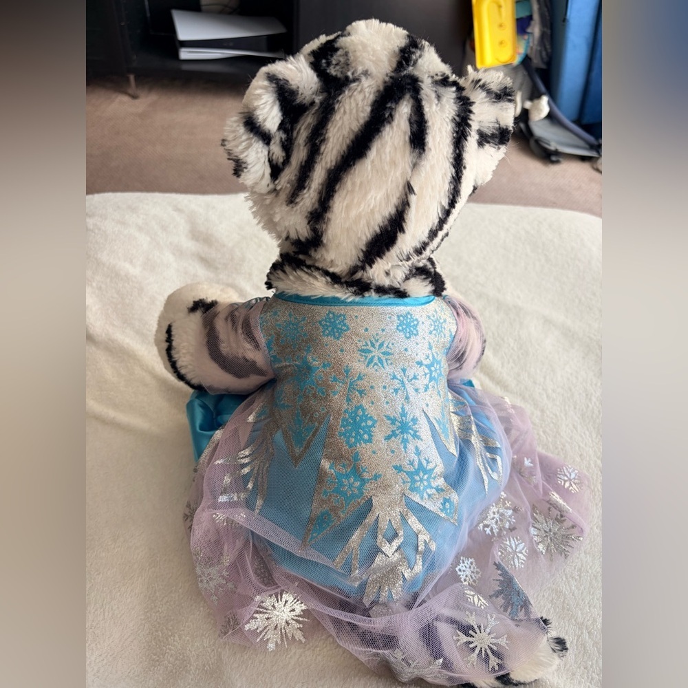 Build a bear‎ tiger with Elsa dress